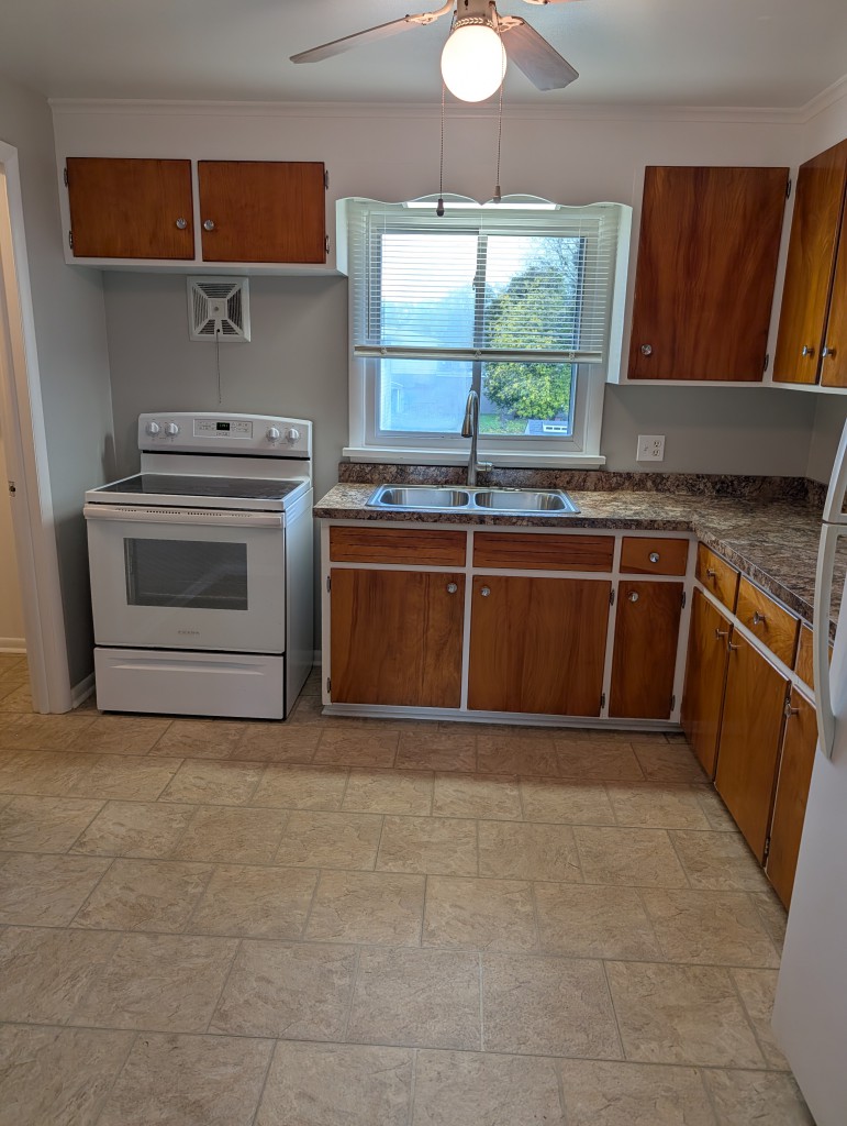 PXL_20251101_171711211